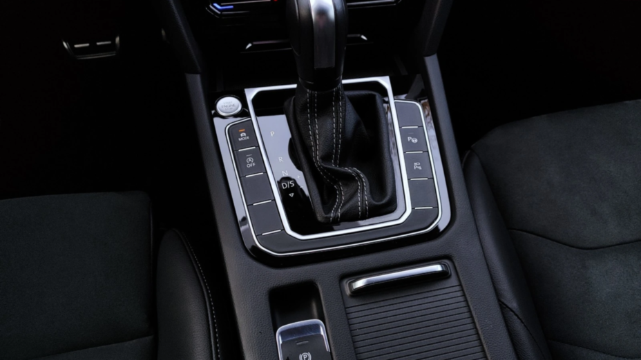 VOLKSWAGEN Arteon Arteon 2.0 TDI R-Line DSG