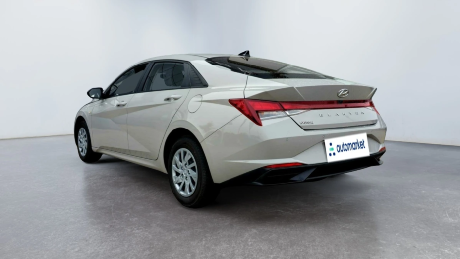 HYUNDAI Elantra Elantra 1.6 Modern