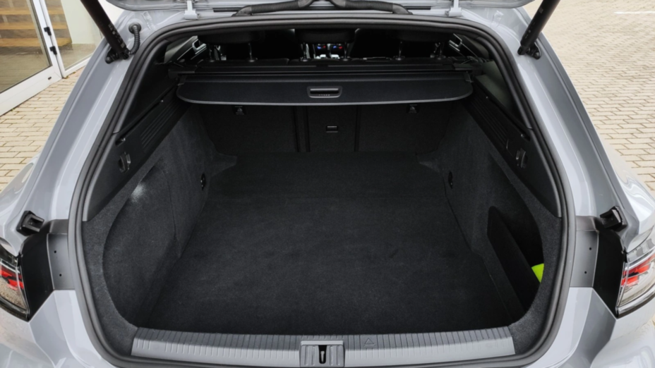 VOLKSWAGEN Arteon Arteon 2.0 TSI 4Motion R DSG