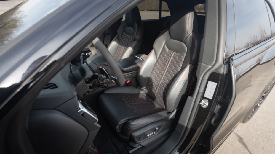 AUDI Q8 RS Q8 TFSI mHEV Quattro Tiptronic