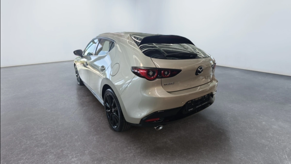 MAZDA 3 3 2.0 mHEV Nagisa aut Nowy