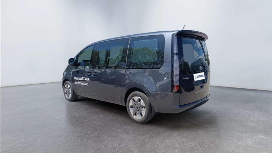 HYUNDAI Staria Staria 1.6 T-GDI HEV Smart VIP aut