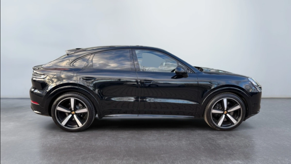 PORSCHE Cayenne Cayenne Coupe GTS