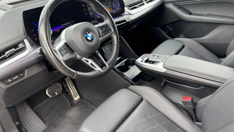 BMW Seria 2 218d GT M Sport aut