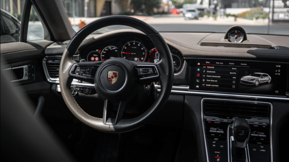 PORSCHE Panamera Panamera 4 Sport Turismo Platinum Edition