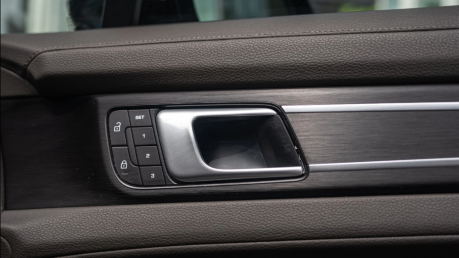 PORSCHE Panamera Panamera 4 Sport Turismo Platinum Edition