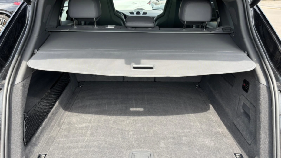 PORSCHE Panamera Panamera 4 Sport Turismo Platinum Edition