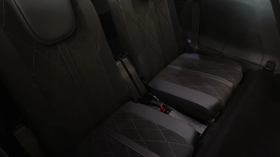 PEUGEOT 5008 5008 2.0 BlueHDI GT S&S EAT8