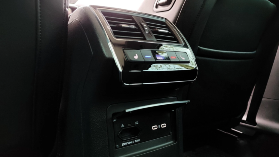 SKODA Superb Superb 2.0 TDI SCR Style DSG