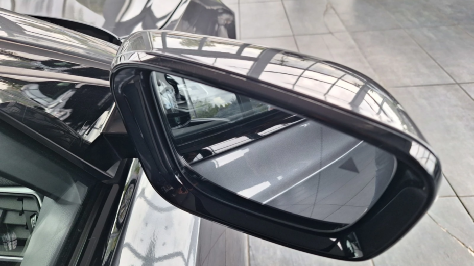 BMW Seria 3 320d xDrive mHEV M Sport sport-aut