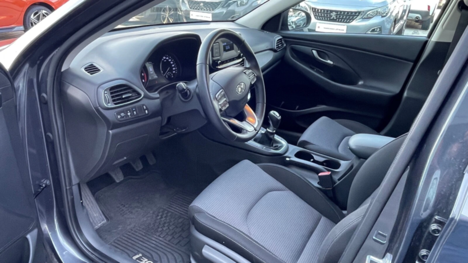 HYUNDAI i30 i30 1.0 T-GDI Modern DCT
