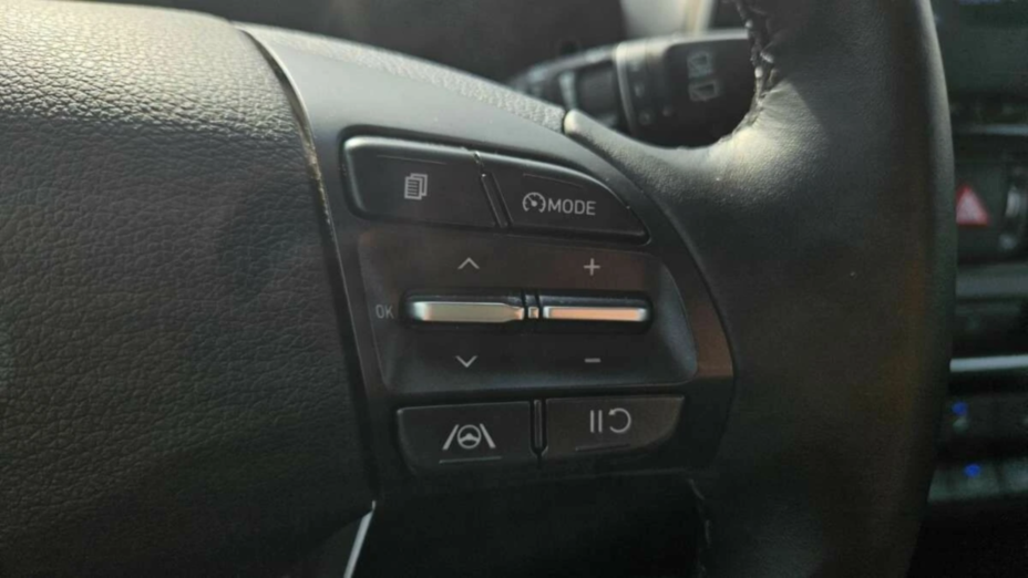 HYUNDAI i30 i30 1.0 T-GDI Modern