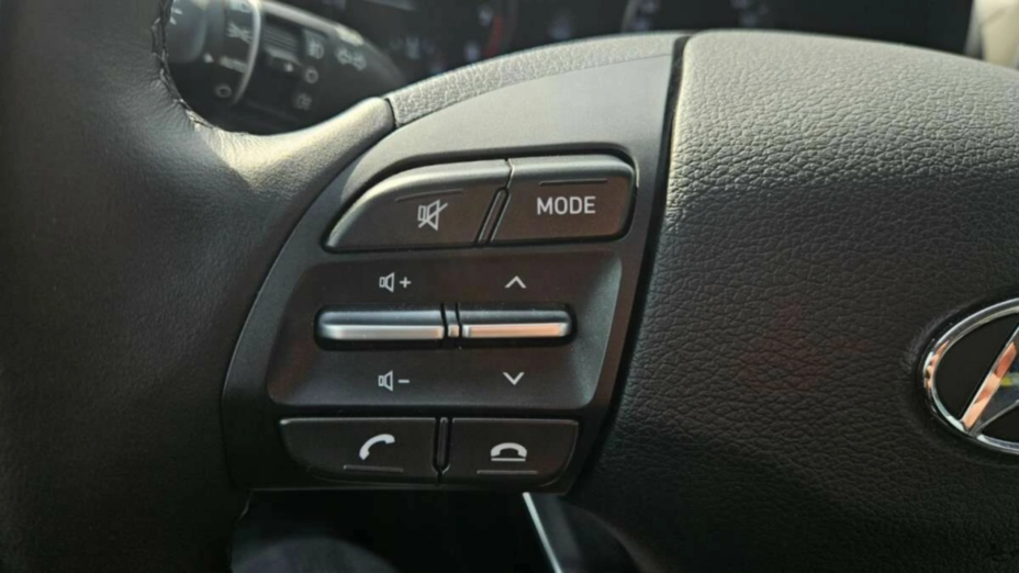 HYUNDAI i30 i30 1.0 T-GDI Modern