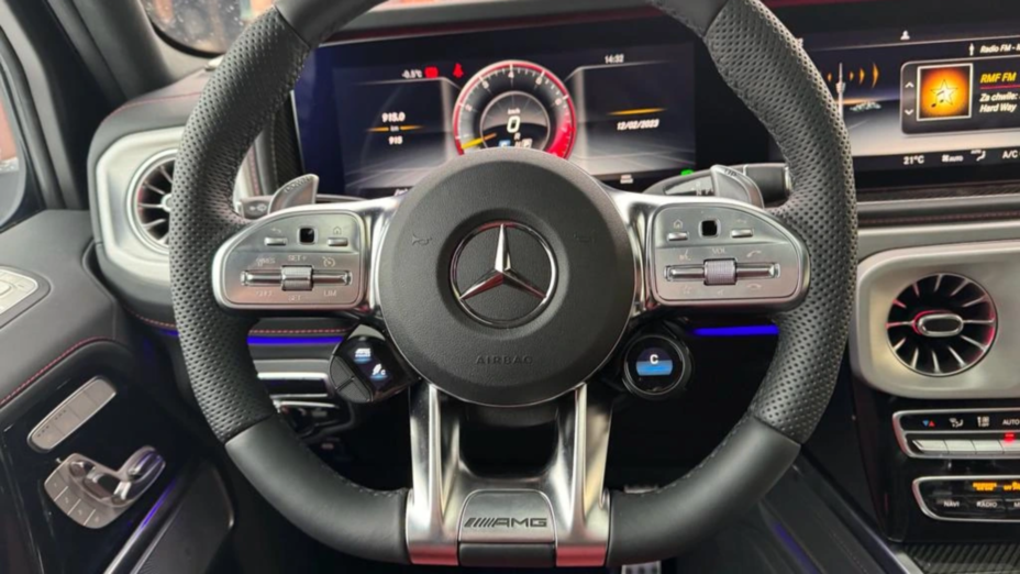 MERCEDES-BENZ Klasa G AMG G 63 4x4