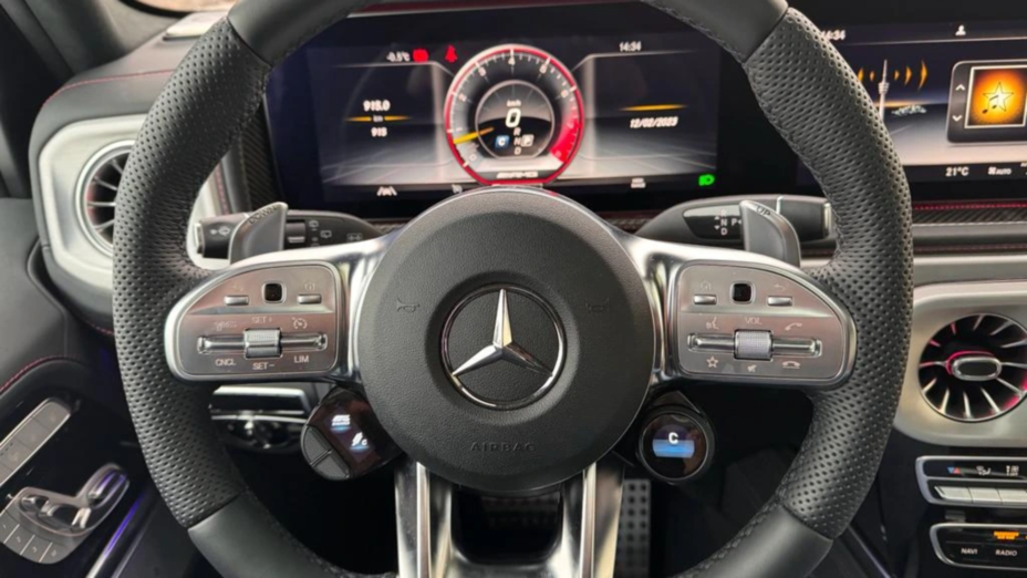 MERCEDES-BENZ Klasa G AMG G 63 4x4