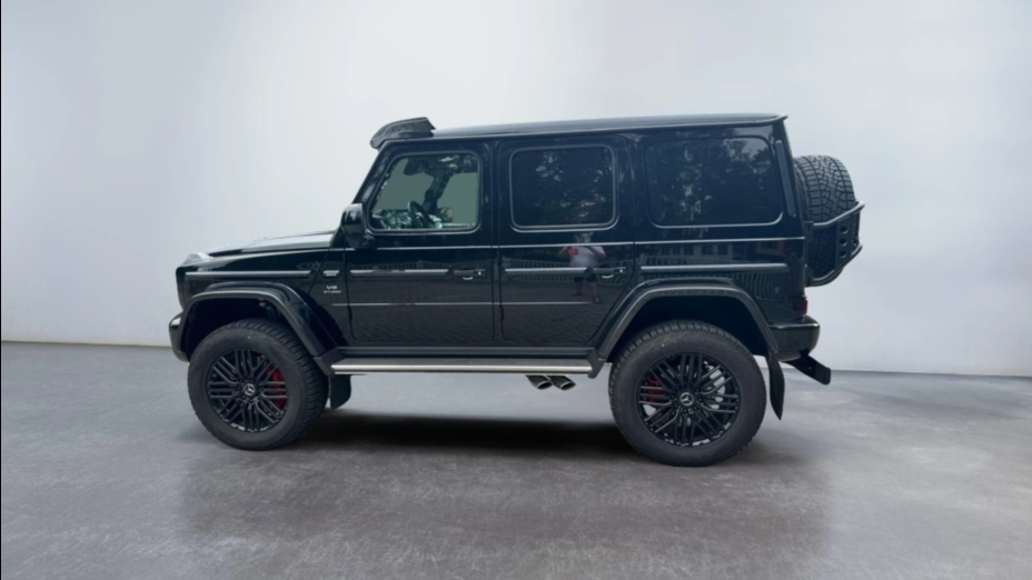 MERCEDES-BENZ Klasa G AMG G 63 4x4