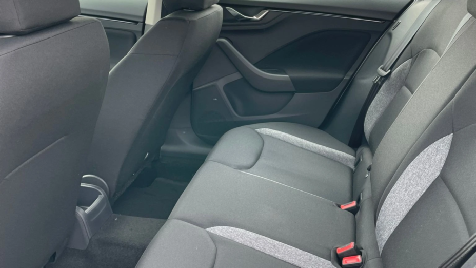 SKODA Scala Scala 1.0 TSI Essence Nowy