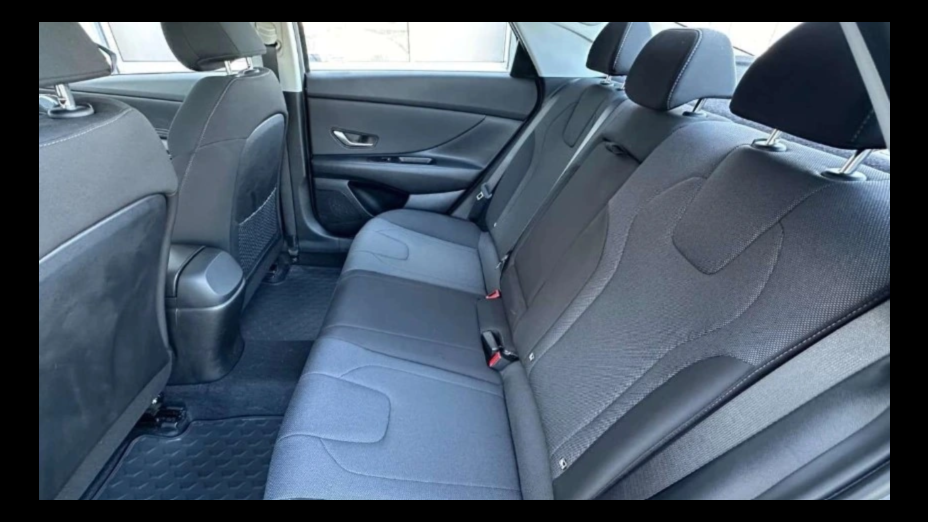 HYUNDAI Elantra Elantra 1.6 Classic Plus