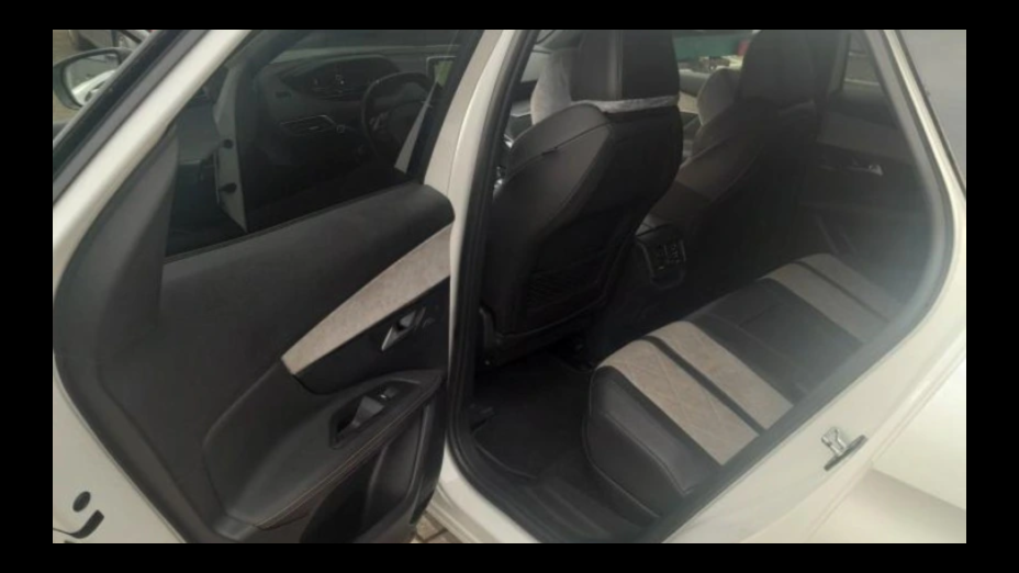 PEUGEOT 3008 3008 1.6 PureTech HYbrid4 GT S&S EAT8