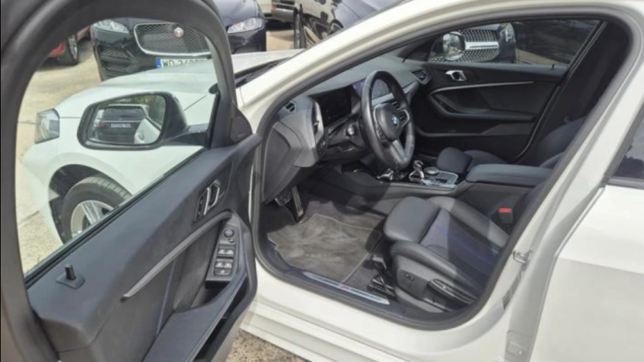 BMW Seria 1 116i M Sport aut