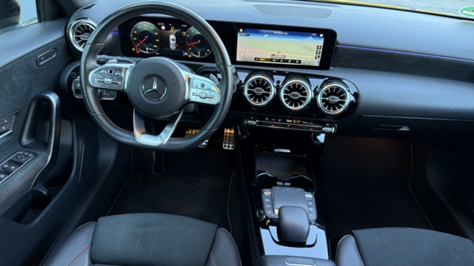 MERCEDES-BENZ A Klasa A 250 7G-DCT