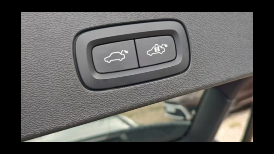 VOLVO V60 V60 B4 B R-Design aut