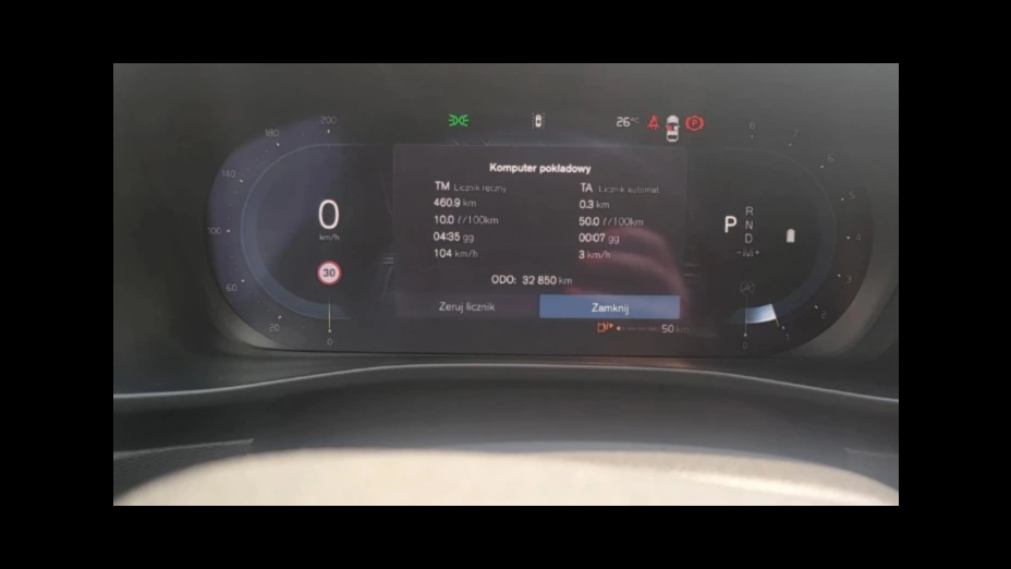 VOLVO XC40 XC40 B3 Plus Dark aut
