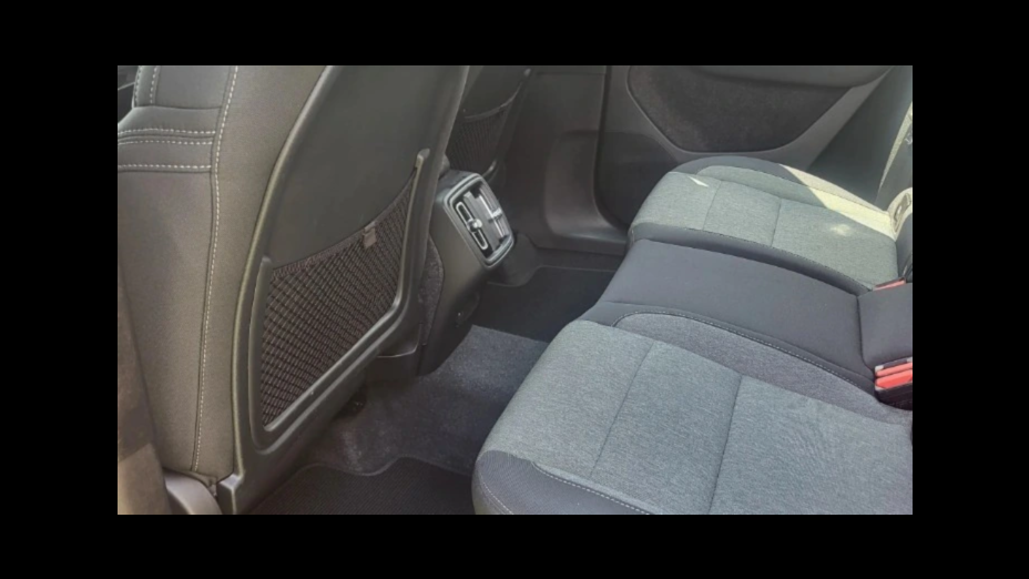 VOLVO XC40 XC40 B3 Plus Dark aut