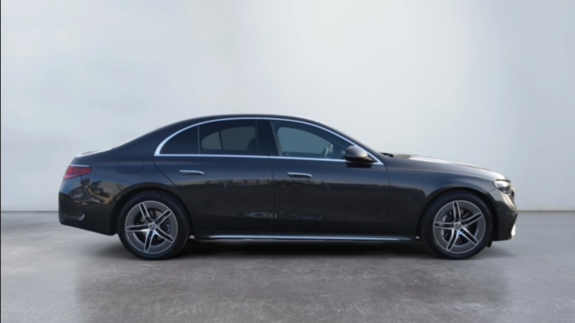 MERCEDES-BENZ E Klasa E 220 d mHEV 4-Matic AMG 9G-Tronic