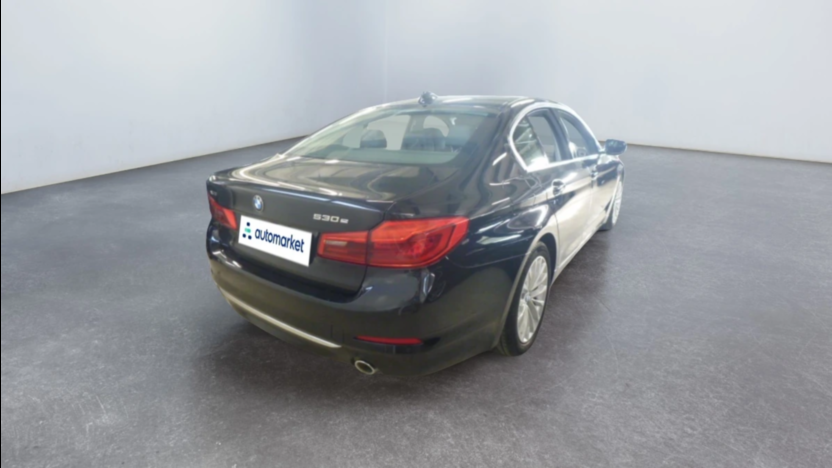 BMW Seria 5 530e iPerformance xDrive Luxury Line sport-aut