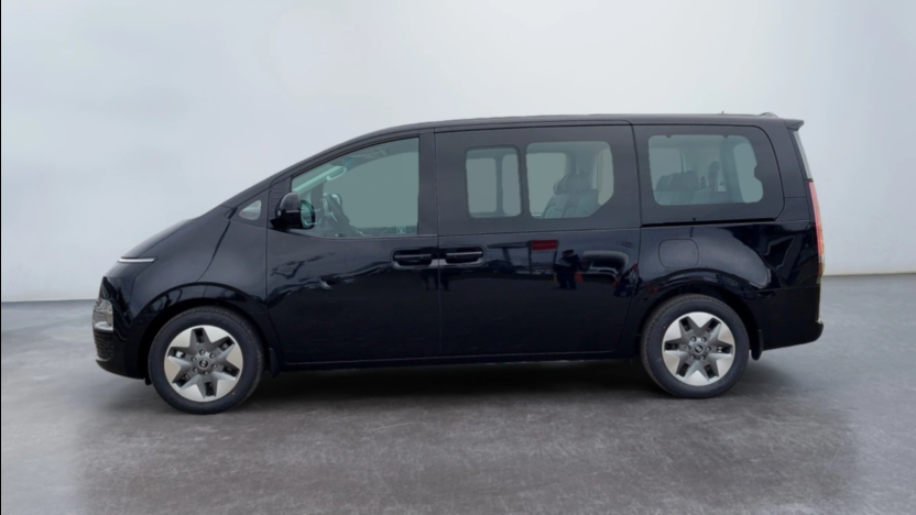 HYUNDAI Staria Staria 1.6 T-GDI HEV Smart VIP aut Nowy