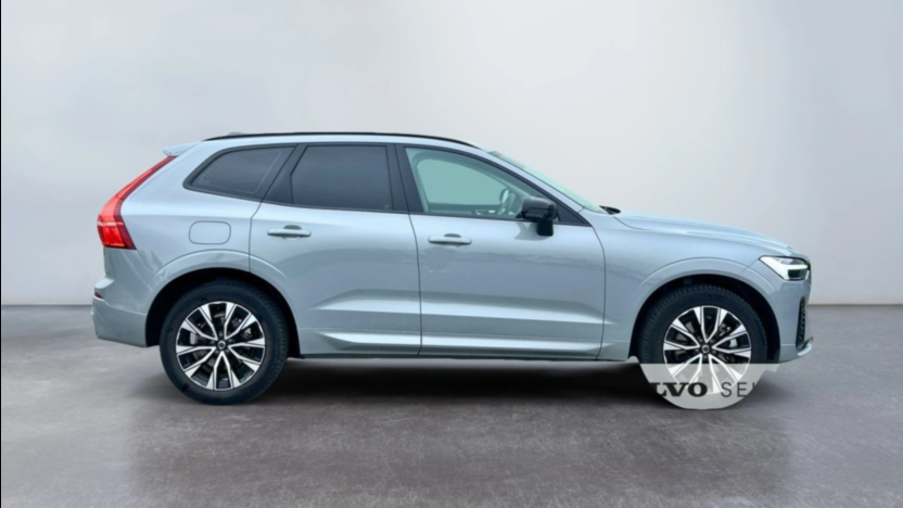 VOLVO XC60 XC60 B4 D Plus Dark aut