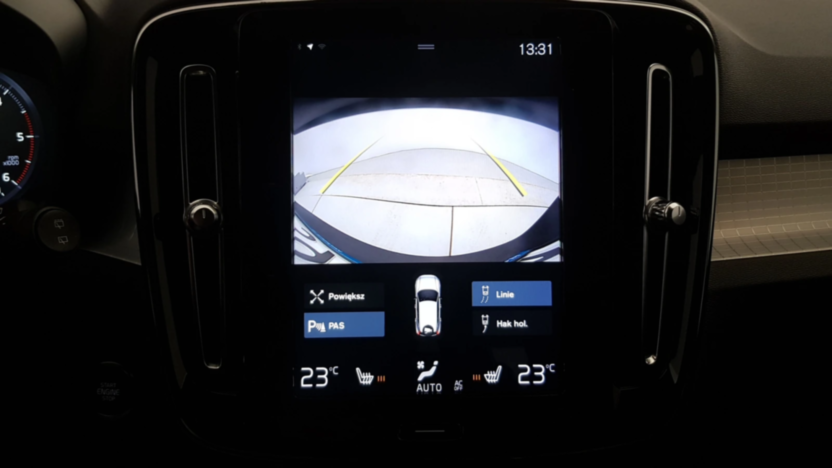 VOLVO XC40 XC40 D4 SCR AWD Momentum aut