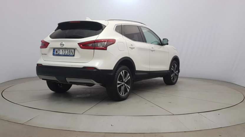 NISSAN Qashqai Qashqai 1.3 DIG-T N-Connecta DCT