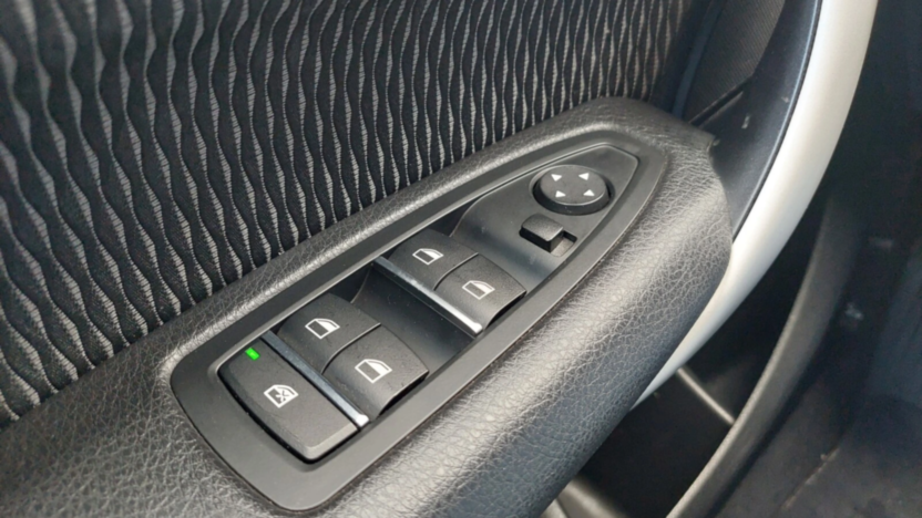 BMW Seria 1 118i GPF aut