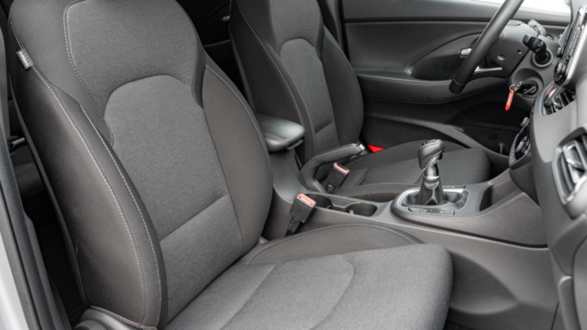 HYUNDAI i30 i30 1.5 DPI Smart