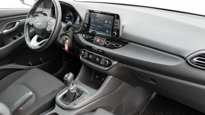 HYUNDAI i30 i30 1.5 DPI Smart