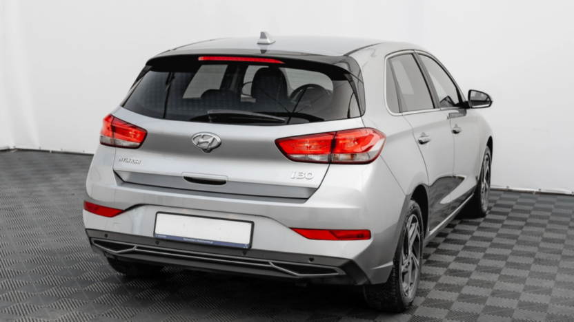 HYUNDAI i30 i30 1.5 DPI Smart