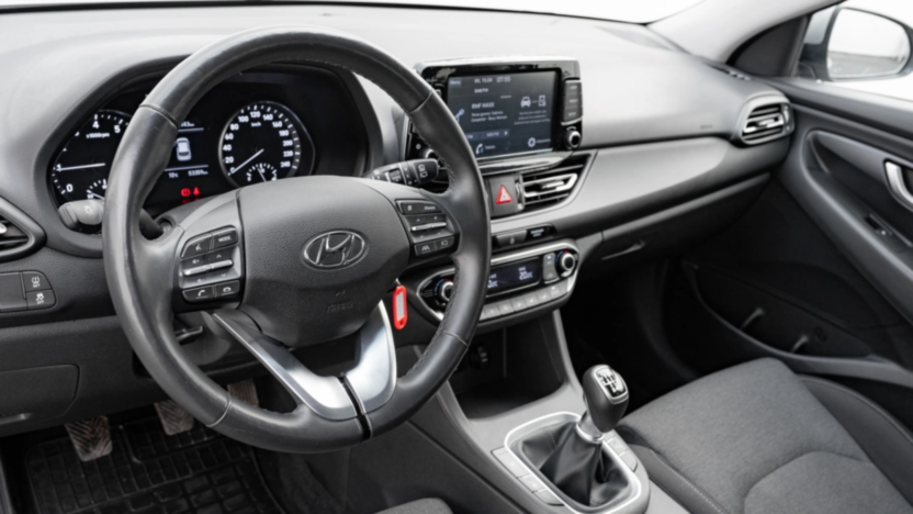 HYUNDAI i30 i30 1.5 DPI Smart