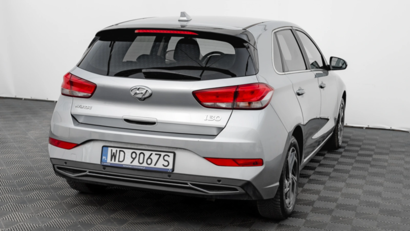 HYUNDAI i30 i30 1.5 DPI Smart