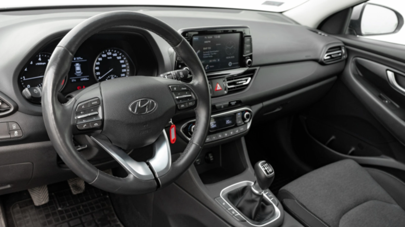 HYUNDAI i30 i30 1.5 DPI Smart