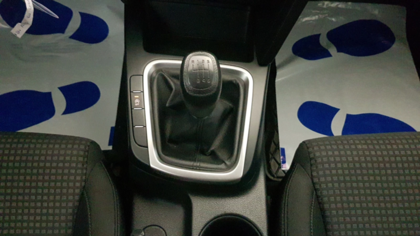 KIA Cee'd Ceed 1.6 CRDi SCR S