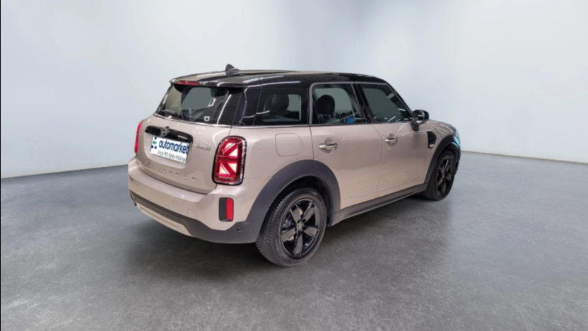 MINI [BMW] Countryman Cooper Classic Trim aut