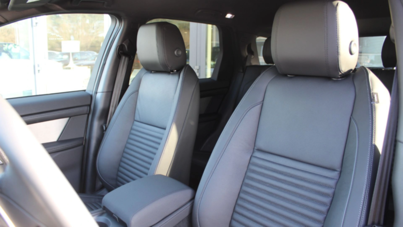 LAND ROVER Discovery Sport Discovery Sport 2.0 D200 mHEV Dynamic SE aut Nowy