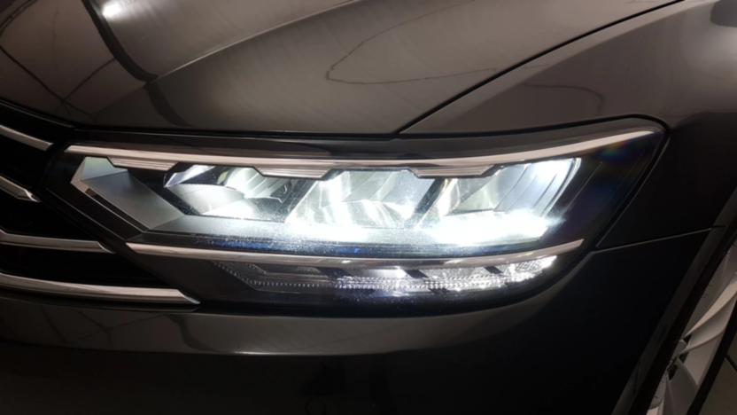 VOLKSWAGEN Passat Passat 2.0 TDI Elegance DSG