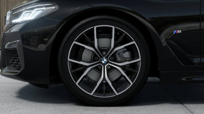 BMW Seria 5 520d xDrive mHEV M Sport sport-aut Nowy