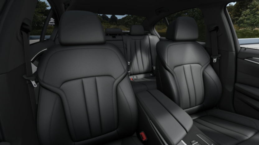 BMW Seria 5 520d xDrive mHEV M Sport sport-aut Nowy