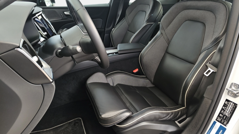 VOLVO S60 S60 B4 B R-Design aut