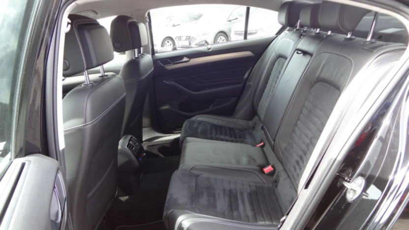 VOLKSWAGEN Passat Passat 2.0 TDI Elegance DSG