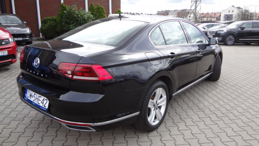 VOLKSWAGEN Passat Passat 2.0 TDI Elegance DSG